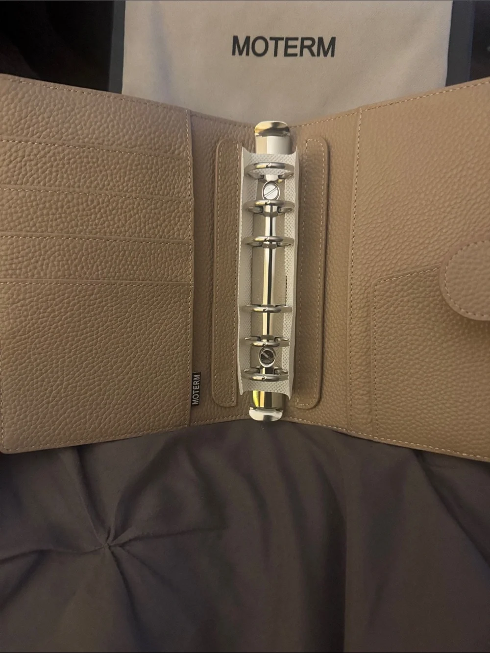 Moterm cream leather